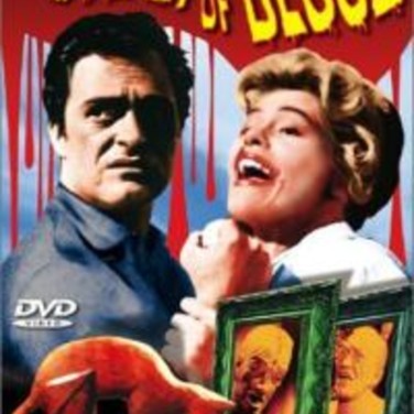 4) Um Balde de sangue (1959): Um balde de sangue era considerado um filme muito macabro na época em que foi lançado, mas é absolutamente cômico para nós hoje em dia. O filme conta a história de Walter Paisley, interpretado por Dick Miller. Ele sonha em ser artista, mas não possui talento algum.